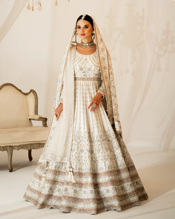 Ready to wear - Gown White 2721